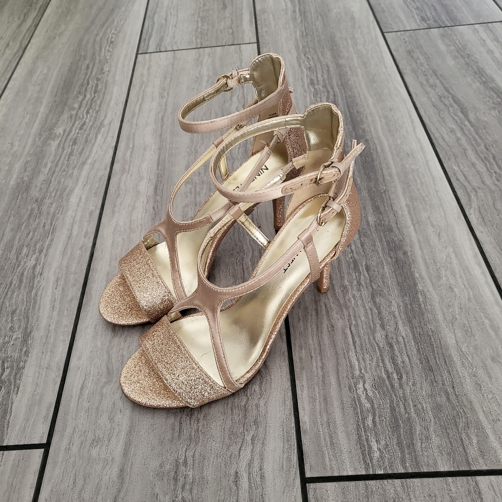 Nine West High Heel Sandals 5.5 Rose Gold